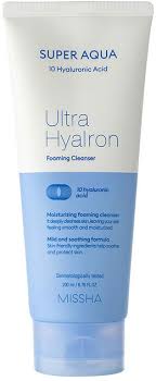 Missha Super Aqua 10 Hyaluronic Acid cleanser